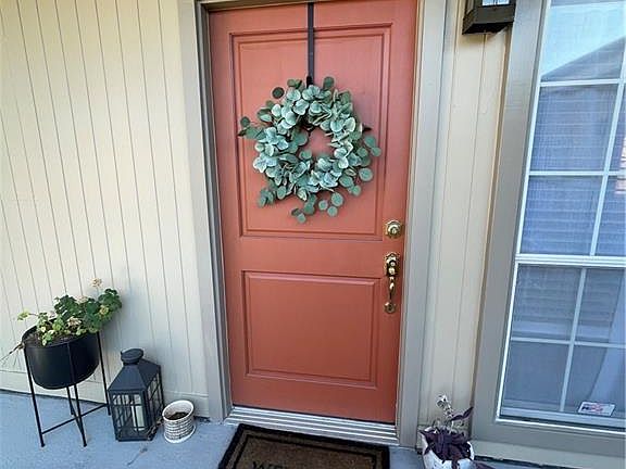 3rd image of 2521 Metairie Lawn Dr #316