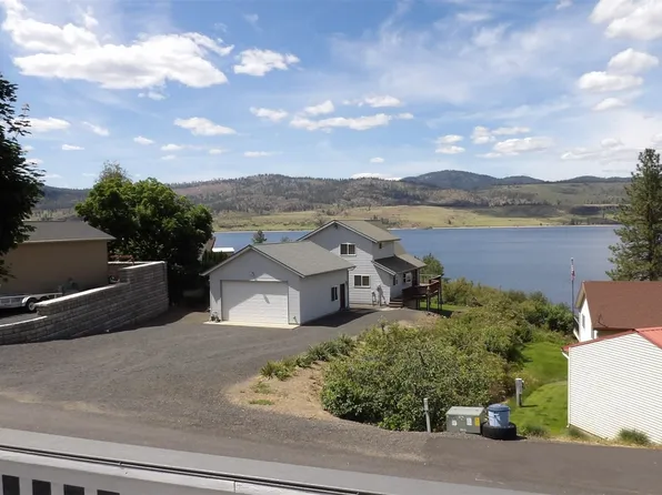 4303 Friday Bay Lane, Seven Bays, WA 99122