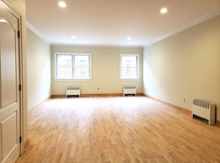 205 Meserole St #2, Brooklyn, NY 11206