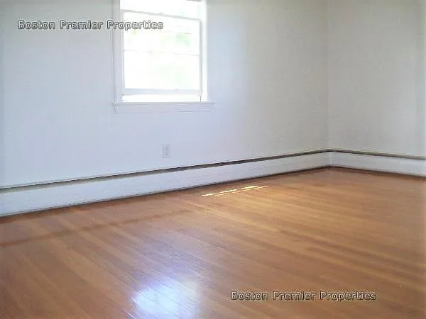 154 Atlantic St #4 — Photo 6