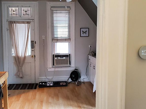 3rd image of 2339 N Talman Ave #2