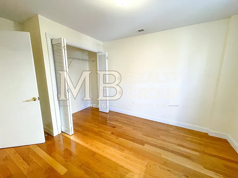 90 Westland Ave #304 — Photo 3