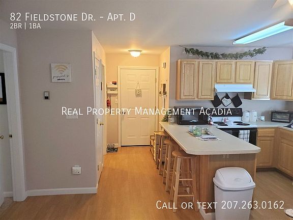 5th image of 82 Fieldstone Dr APT D