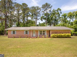 1114 Laurel St, Blackshear, GA 31516