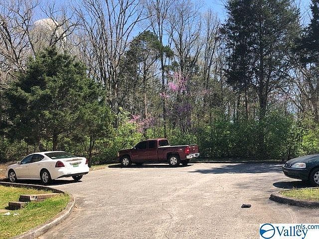 2nd image of 3615 N Crestview Dr NW