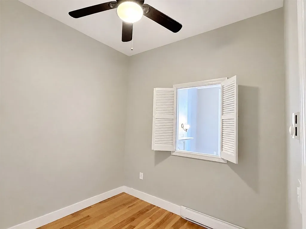2 bed, 1.0 bath, 600 sqft, $3,800 — Photo 4