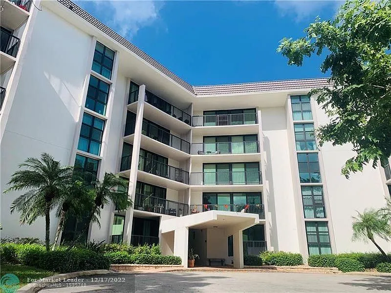 2 bed, 2.0 bath, 1110 sqft, $2,700 — Photo 4
