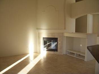 4th image of 625 Indian Corn Ave
