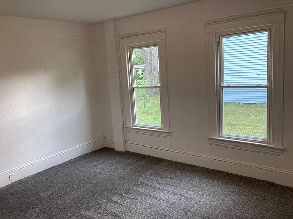 2nd image of 36 West St #3