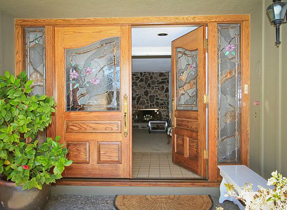 2nd image of 1745 Sweetbriar Dr