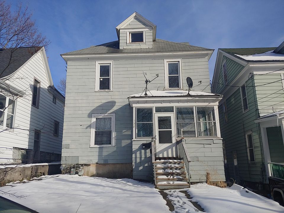 1st image of 132 Fairview Ave #1