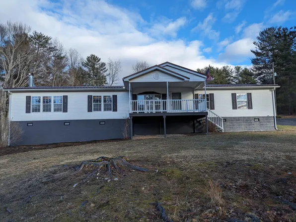 158 Pintail Ln, Henry, VA 24102