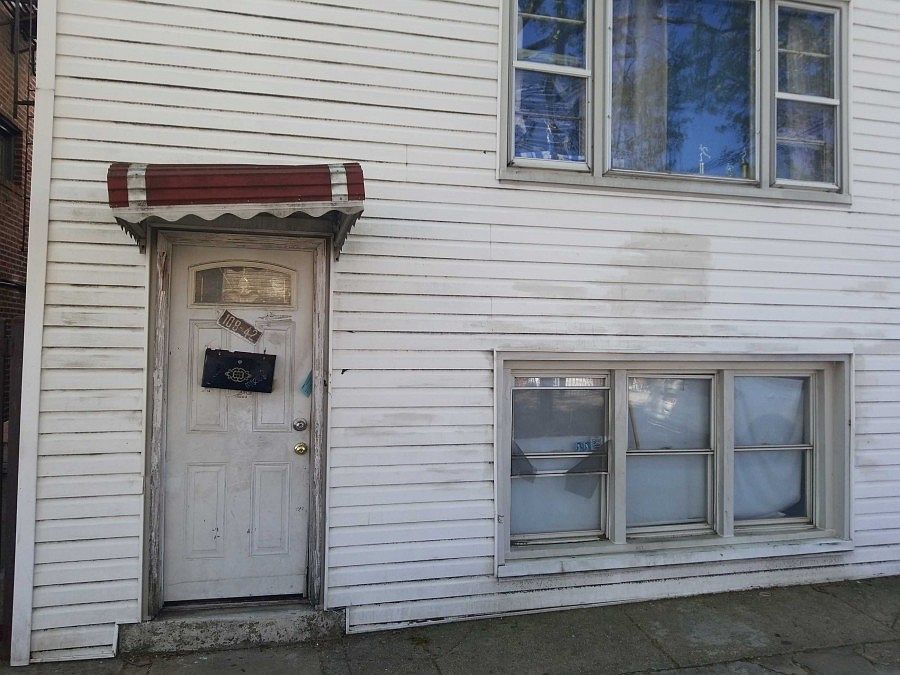 1st image of 10842 49th Ave