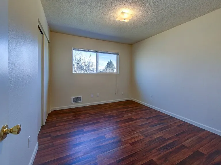 7411 N Fessenden St #7411 — Photo 5