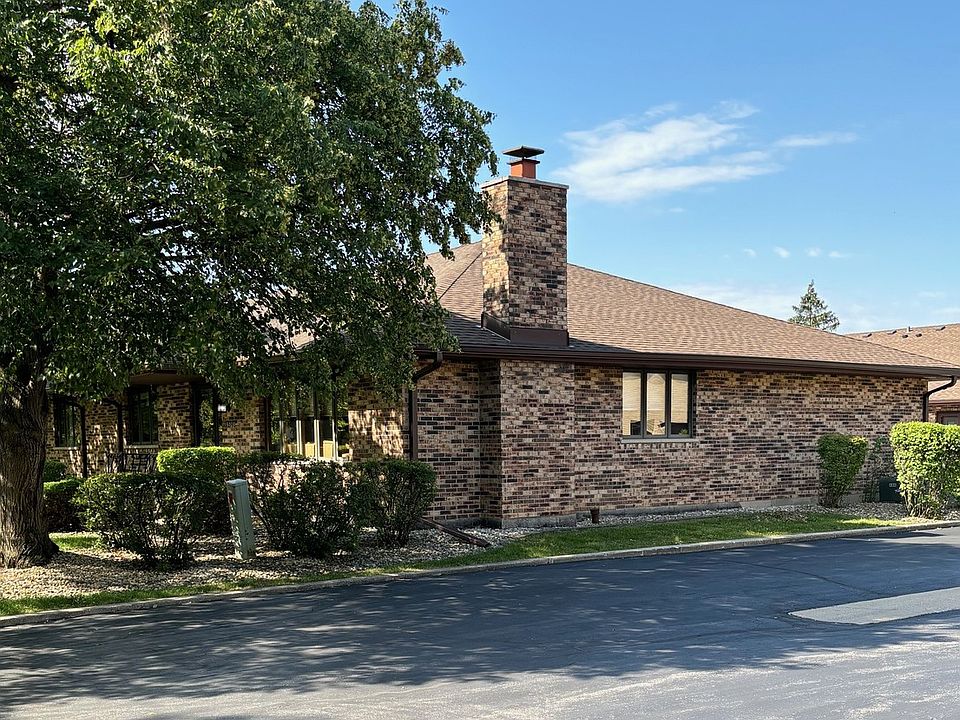 1st image of 16020 Pine Dr #0