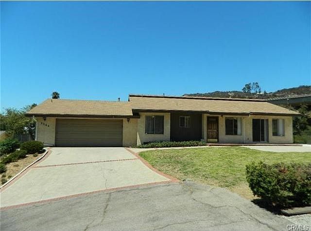 1st image of 5364 Waldo Pl