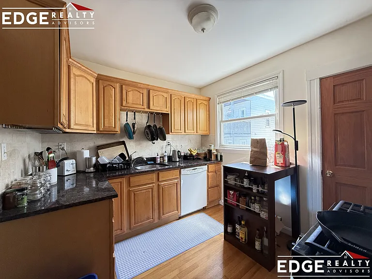 35 Magnus Ave #3 — Photo 7