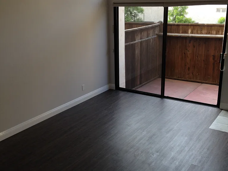 333 Virginia St — Photo 11