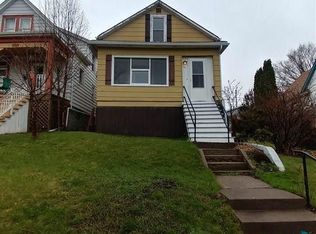 811 E 7th St, Duluth, MN 55805