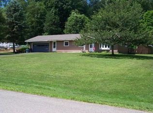 204 Maple Lane Dr, Cooperstown, PA 16317