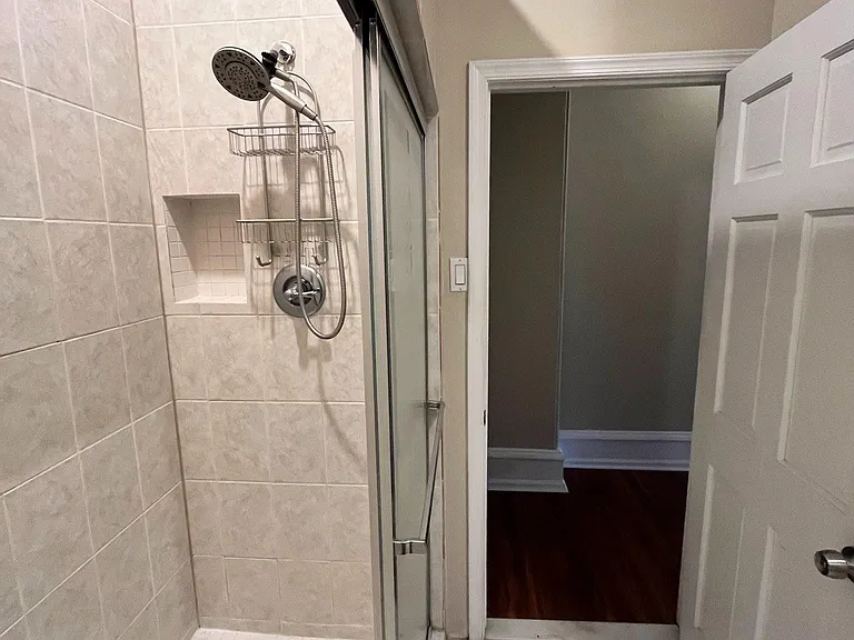 252 S 23rd St #1F — Photo 10