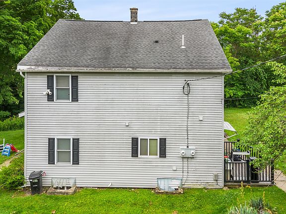 2nd image of 15-19 23 Thomas Rd