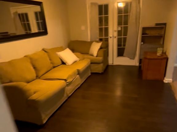 3rd image of 128 Sterling Dr