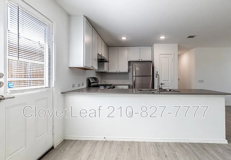 4407 Grassland Pass — Photo 11