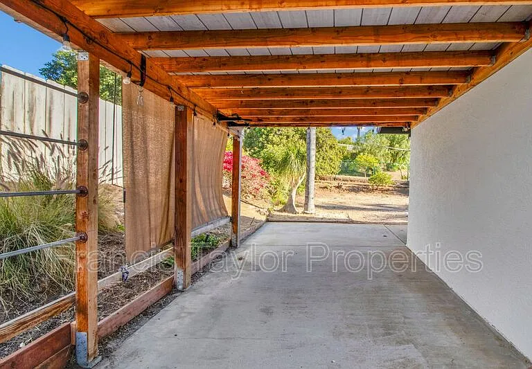 2053 Habero Dr — Photo 29