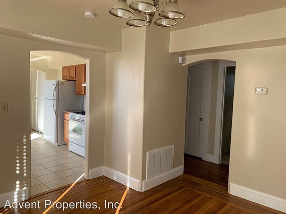 4th image of 3801 Midvale Ave