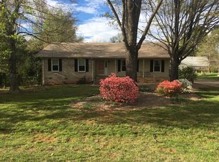 4511 Indian Wells Dr, Greensboro, NC 27406