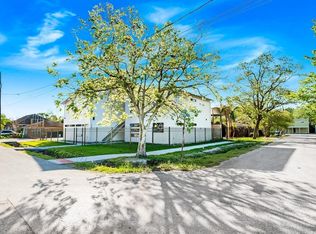 1301 Diez St #D, Houston, TX 77023
