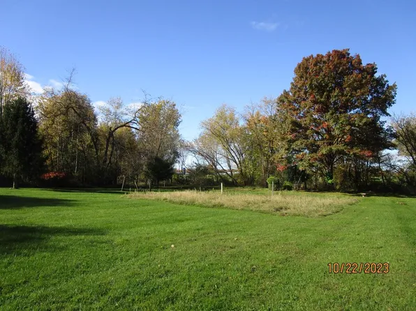 10249 Springport Rd, Springport, MI 49284