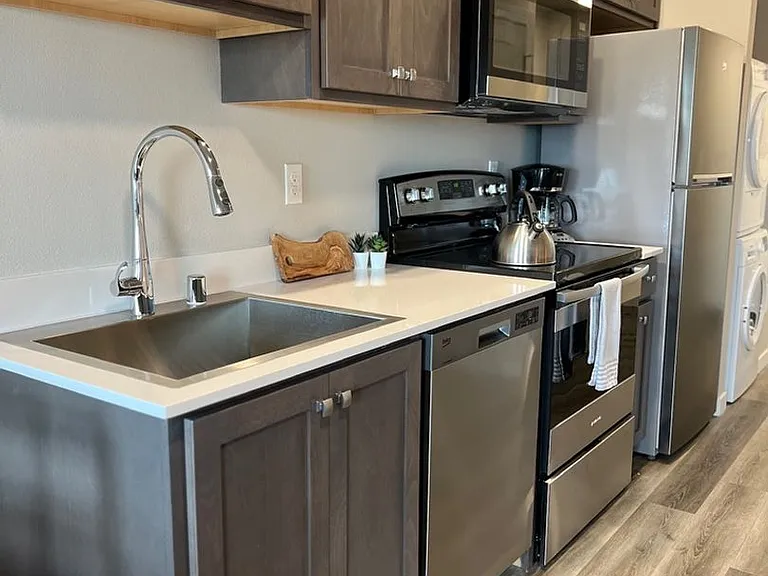 The 508 West — Photo 24