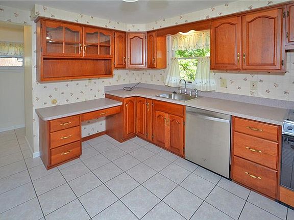 2nd image of 240 McAlister Dr