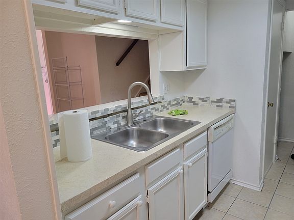 2nd image of 11311 Audelia Rd APT 256