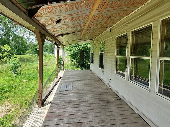 2nd image of 623 County Road 786