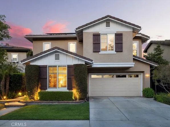 2230 Sarah Ct, Signal Hill, CA 90755