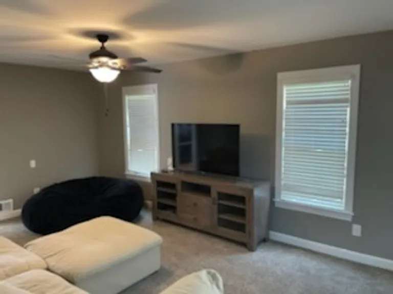509 Potter Ave — Photo 4