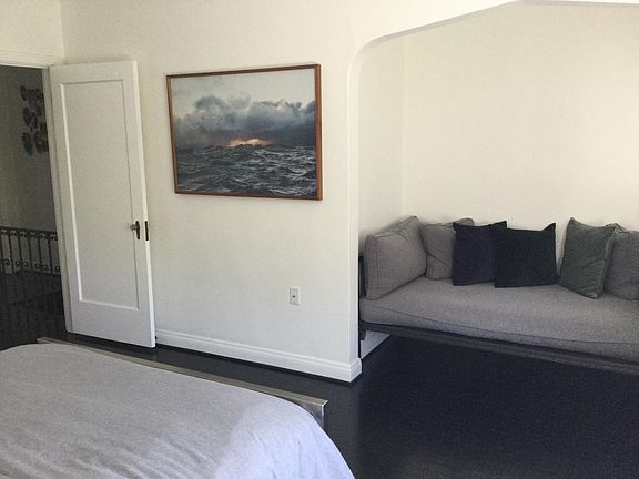 Bedroom with Cozy Nook