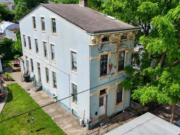 1317 Bates Ave, Cincinnati, OH 45225