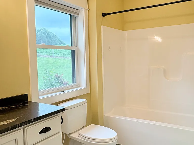 925 Clifton Church Rd — Photo 22
