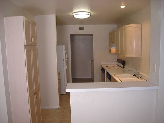 3rd image of 7641 Bauble Ave