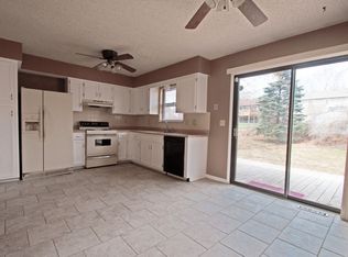16200 W Indian Creek Pkwy, Olathe, KS 66062