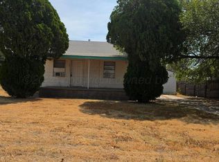 401 Allen Ave, Stinnett, TX 79083