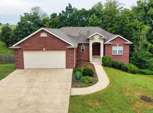 3905 Deerfoot Way, Columbia, MO 65203