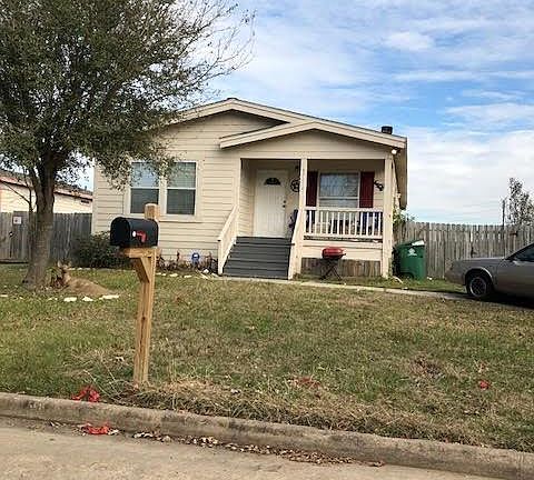 4th image of 17114 Sunshine Bay Dr