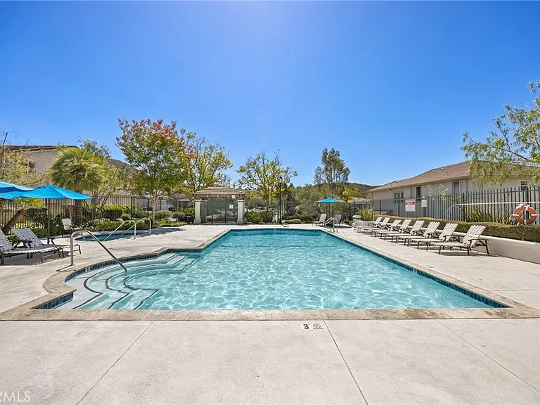 720 Camino Del Sol — Photo 48