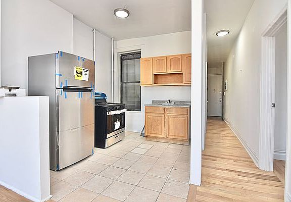 3rd image of 145 W 138th St #101