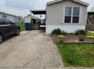10129 Peartree Rd, Indianapolis, IN 46235